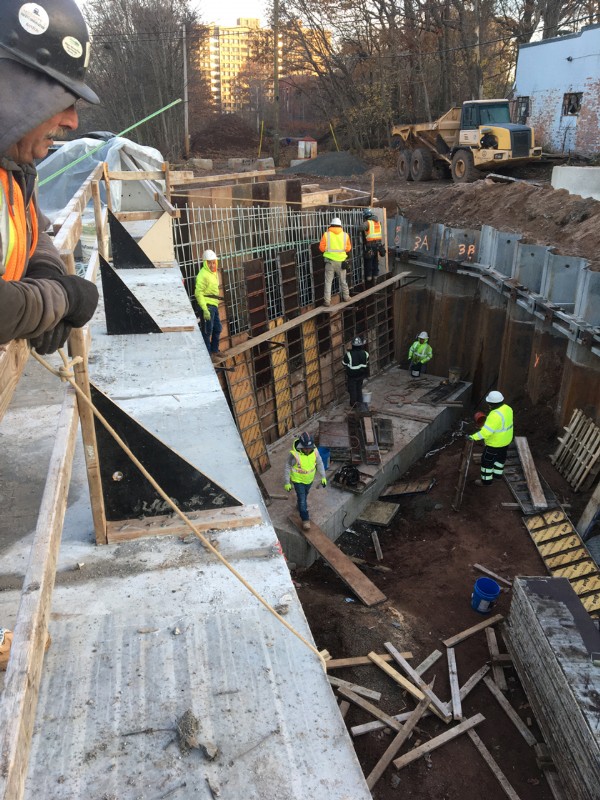 The LaRosa crew installing shoring systems to support a deep excavation at the Harbor Brook site.