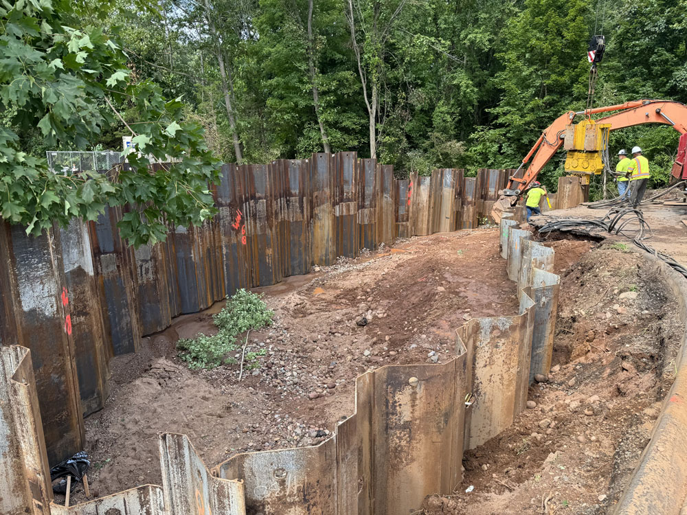 Replacement of Industrial Ave Bridge (No. 025030)